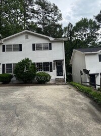 Building Photo - 54 Greenwood Cir