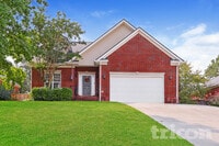 Building Photo - 4884 Somerset Dr