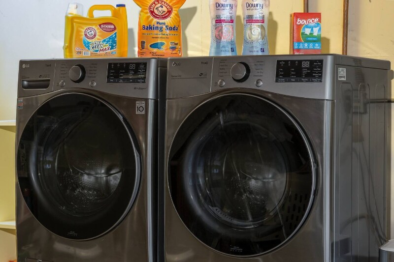 Building Photo - 19101 E Ryals Ln