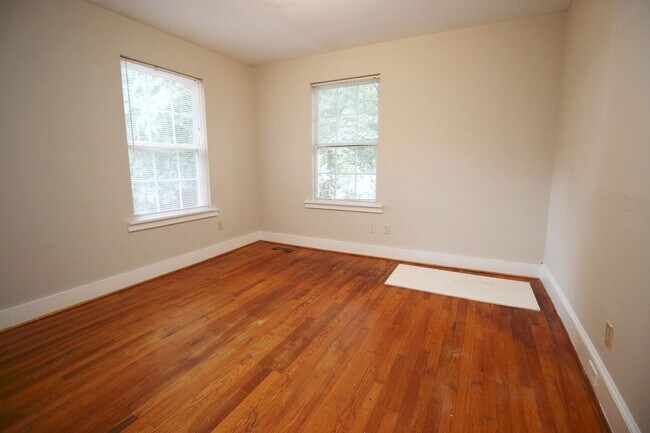 Building Photo - 1141 Virginia St