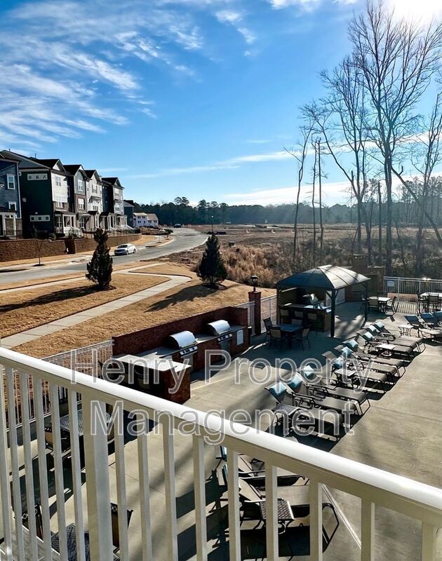 Building Photo - 858 Patriot Summit Lane