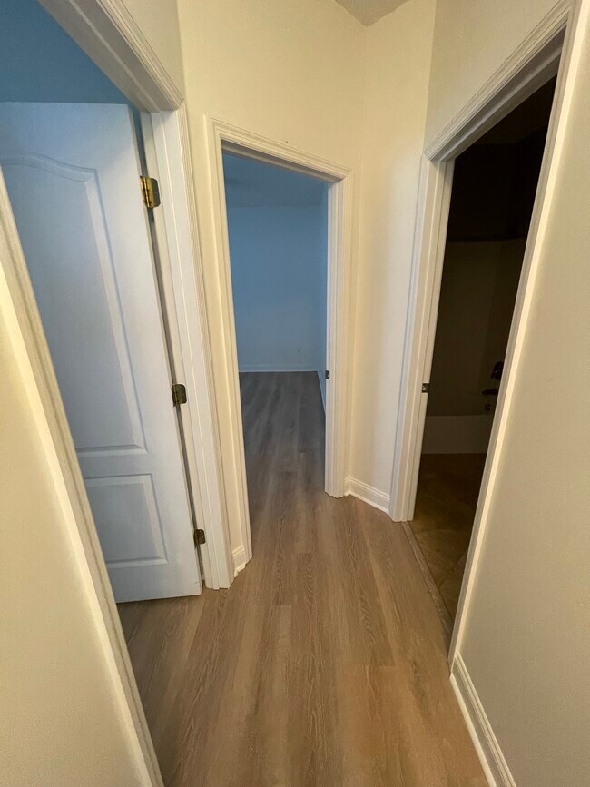 Building Photo - 33380 Sunny Parke Cir