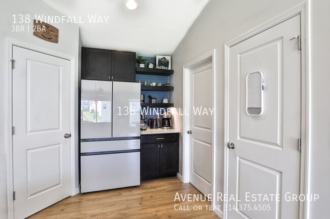 Building Photo - 138 Windfall Wy