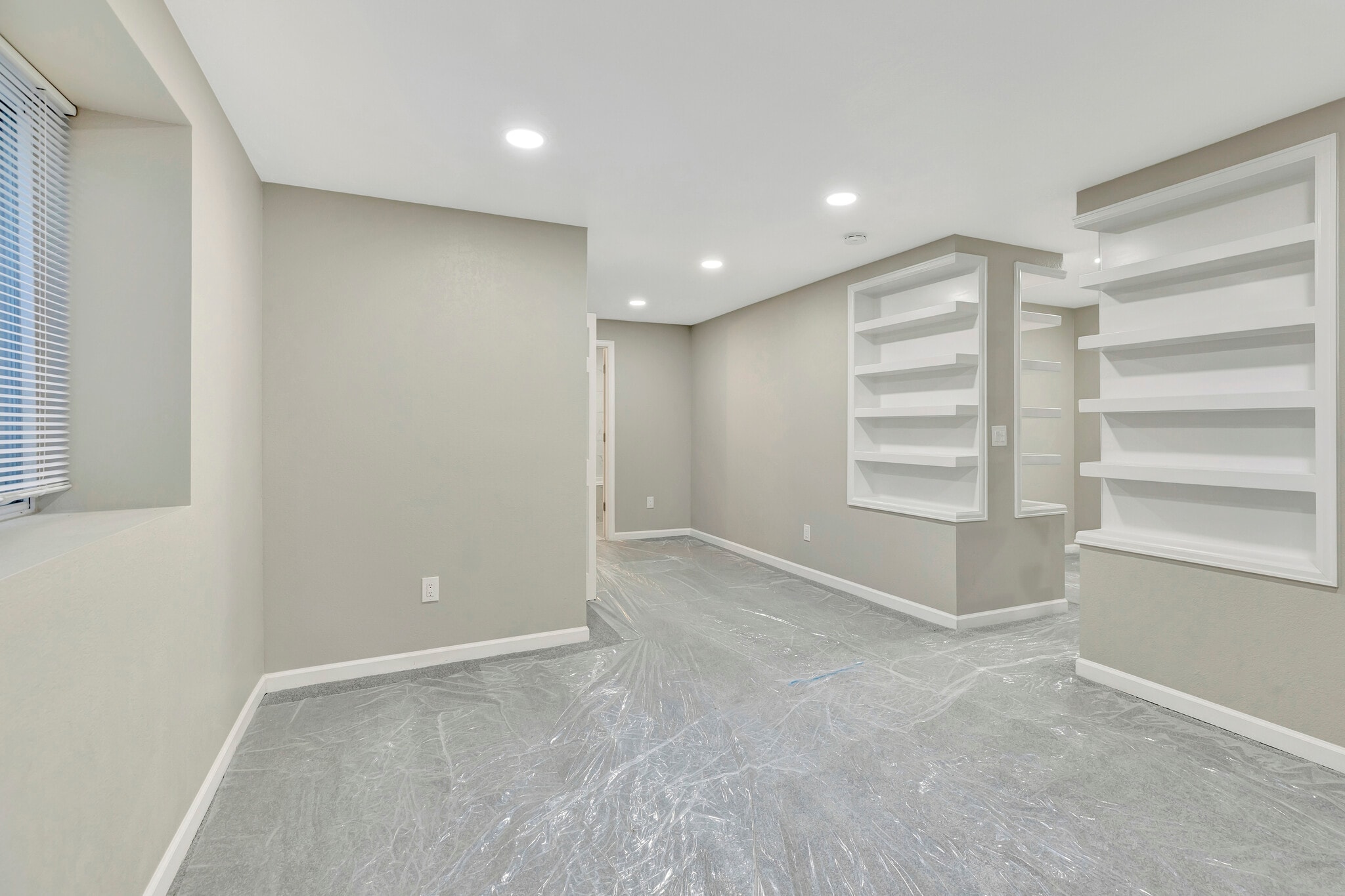 Building Photo - 1539 Fairfax St