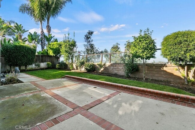 Building Photo - 28645 Via Pasatiempo