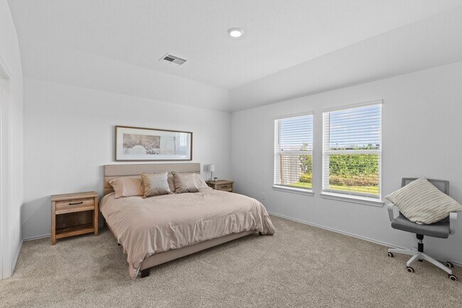 Building Photo - 31234 Yatesbury Ln