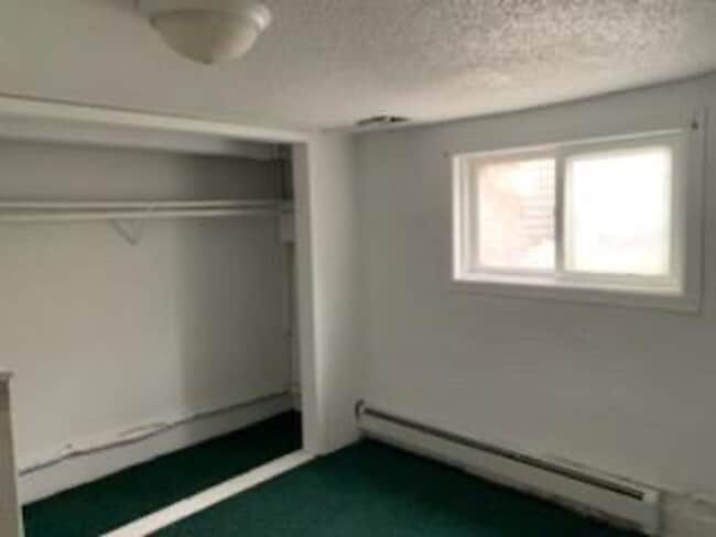Building Photo - Adorable 4 Bed 2 Bath Home