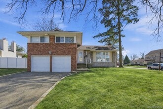 Building Photo - 1374 Prospect Ave