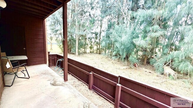 Building Photo - 4601 Carmen Ave