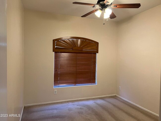 Building Photo - 21167 E Lords Wy