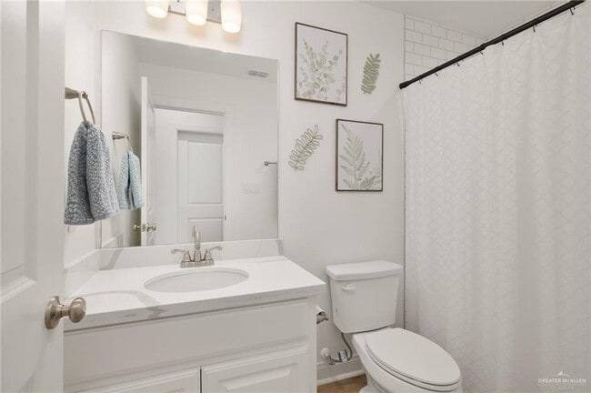 Building Photo - 27 Aqualina Wy