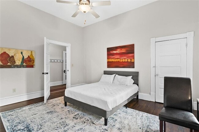 Building Photo - 867 Beecher St SW