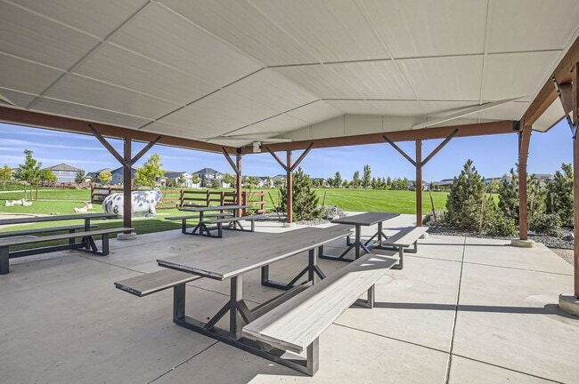 Building Photo - 2060 Autumn Moon Dr