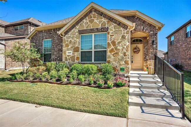 Building Photo - 3 Bed rooms and 2 baths, large master closet. Vinyl garage floor coating is just one of the many ...