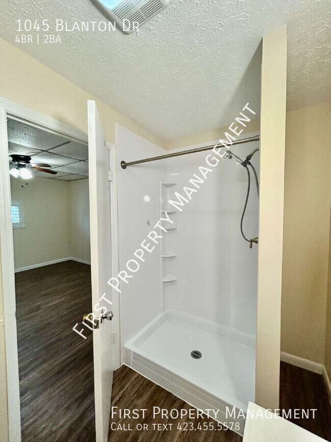 Building Photo - 1045 Blanton Dr