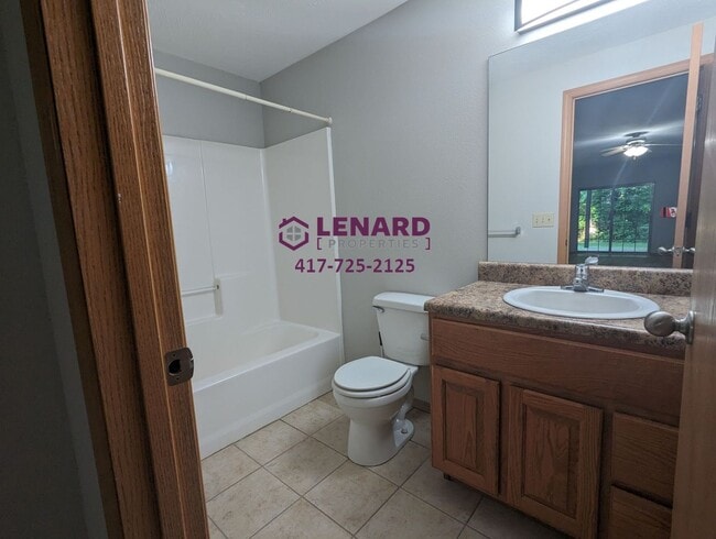 Building Photo - Farm Rd 123