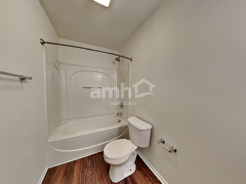 Building Photo - 3104 Asheton Grove Ct