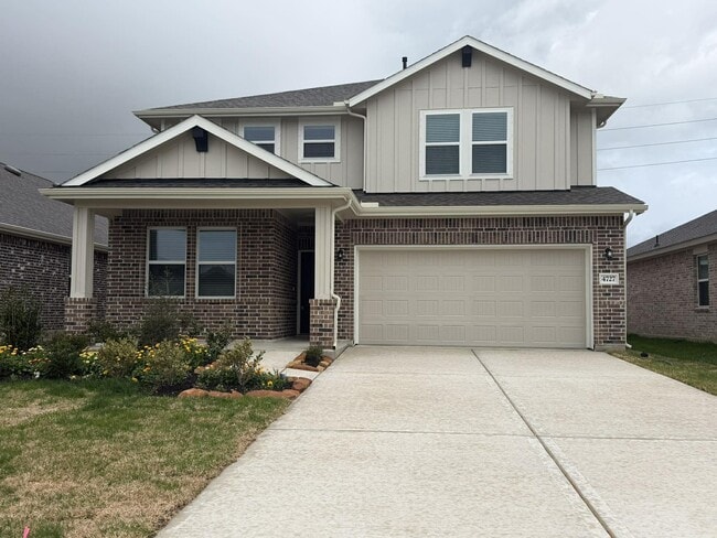 Building Photo - 4727 Bay Vista Dr