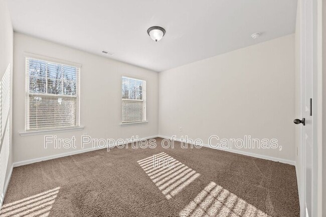 Building Photo - 18204 Studman Branch Ave