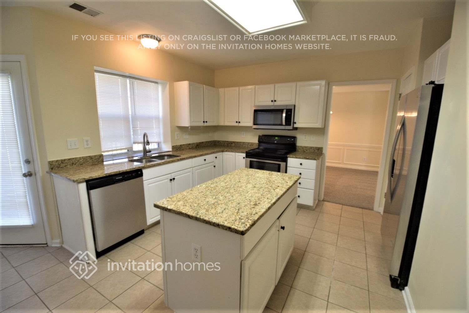 Building Photo - 11328 Longhedge Ln