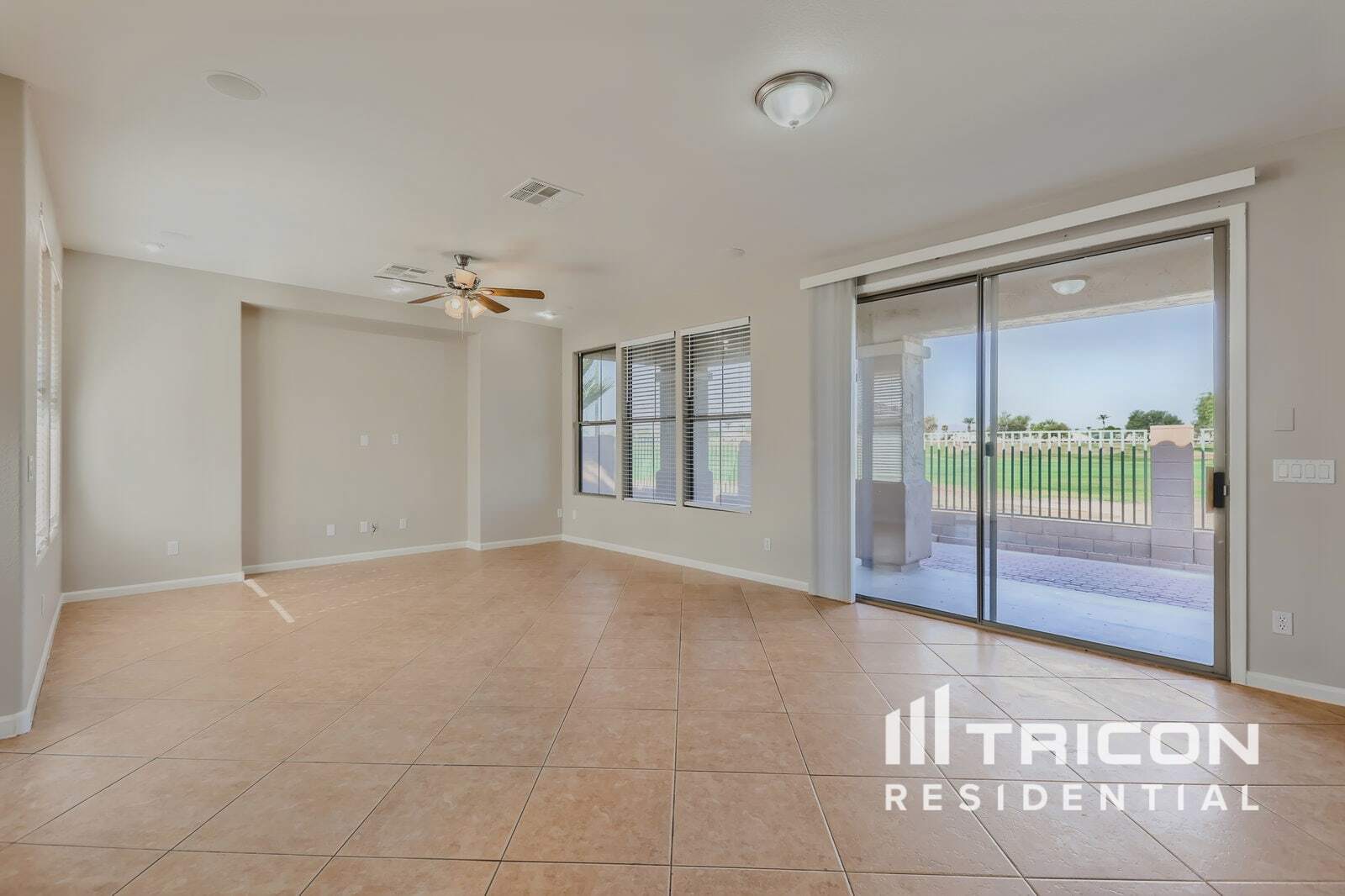 Building Photo - 13574 W Cypress St