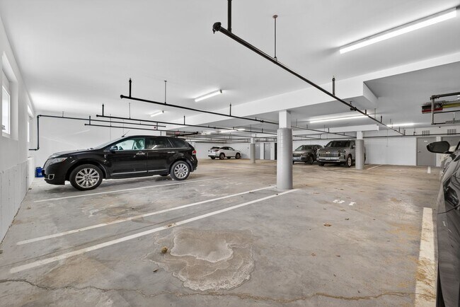 Building Photo - Gorgeous 2 Bed + Office | 2 Bath | 1,771 Sq Ft | Brand New Construction