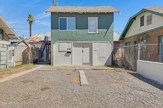 Building Photo - 1108 E Portland St