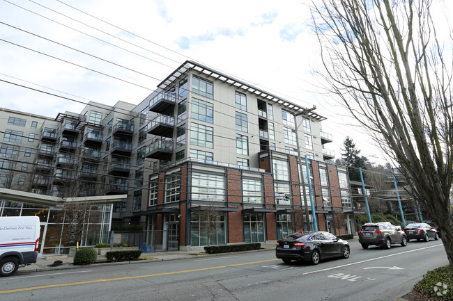 Building Photo - Equinox Apartments