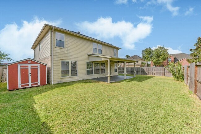 Building Photo - 2601 Hewn Rock Way