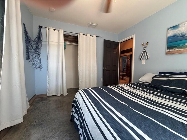 Building Photo - 2516 3rd Ave S