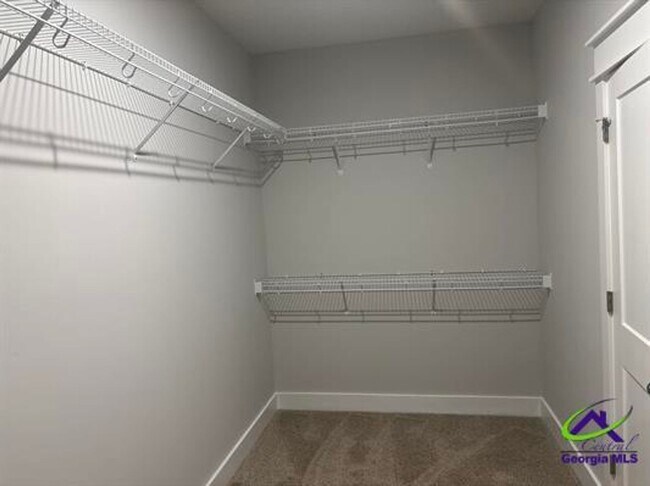 Building Photo - 113 Black Birch Ln