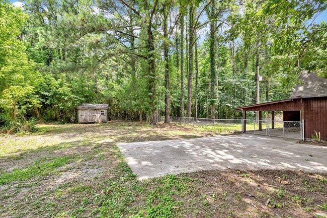Building Photo - 441 Co Rd 539