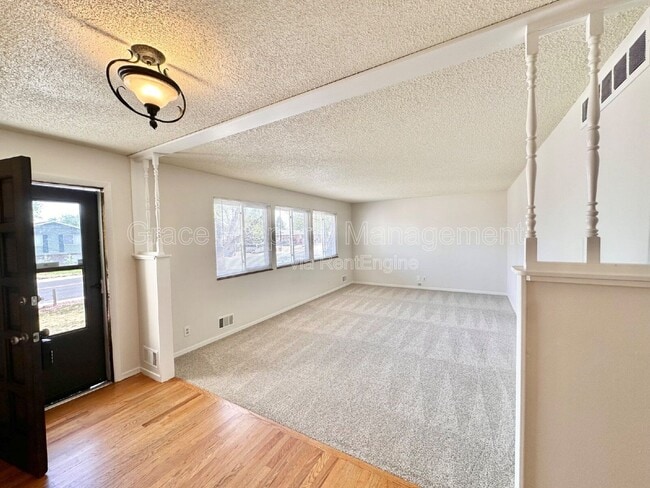 Building Photo - 1762 Ura Ln