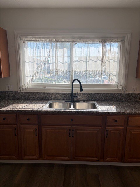 Building Photo - 4131 W 107th St