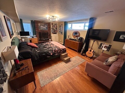 Building Photo - 631 Virginia St