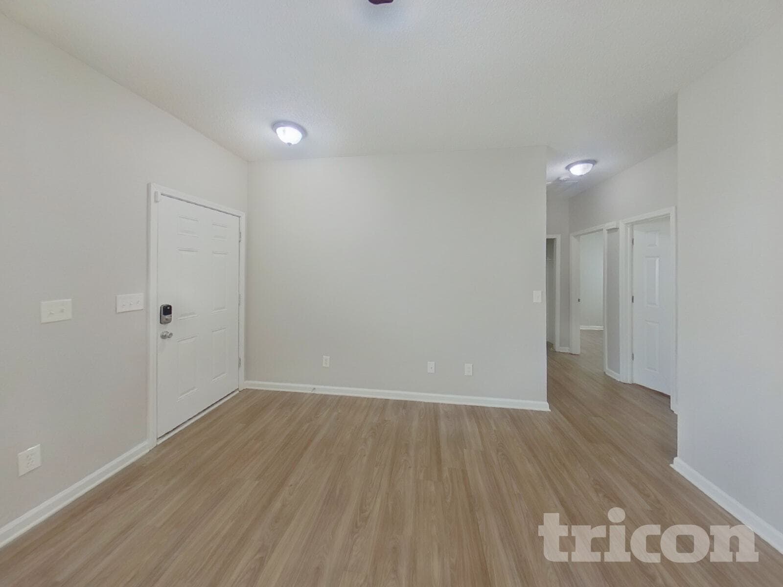 Building Photo - 1526 Jeffrey Bryan Dr