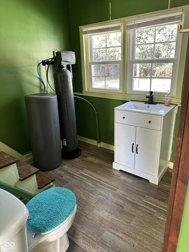 Building Photo - 7986 E Co Rd 975 S