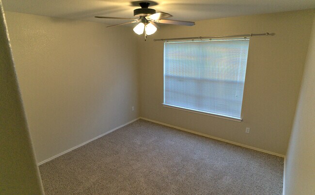 Second Bed - 2632 Century Park Blvd #46