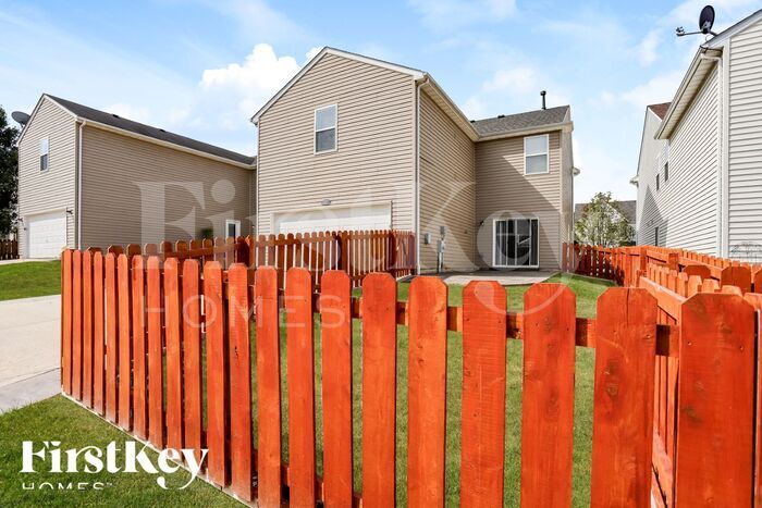 Building Photo - 1014 Glengarry Dr