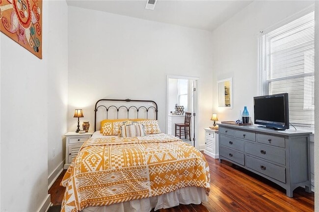 Building Photo - 2721 General Taylor St