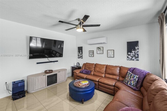Building Photo - 3701 NW 114th Ave