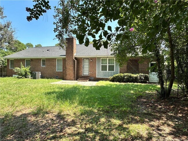 Building Photo - 2052 Windlock Dr