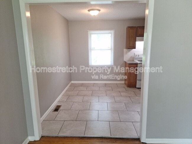 Building Photo - 1354 Cabrillo Dr