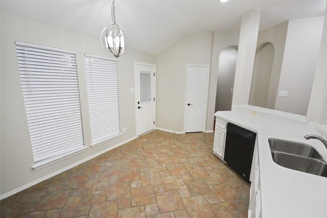 Building Photo - 21614 Brookchase Loop