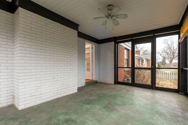 Building Photo - 4225 Rudy Ln
