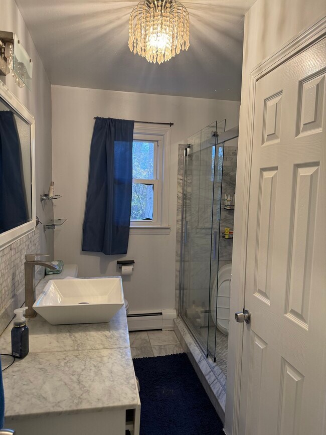 Building Photo - 39 Tina Cir