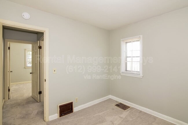Building Photo - 4400 Xenia Ave N