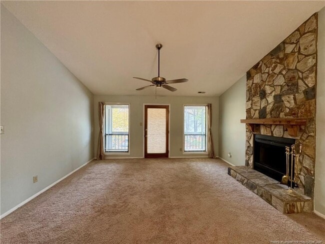 Building Photo - 1899 Tryon Dr