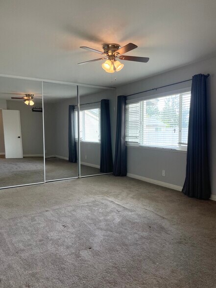 Building Photo - 1325 Cheltenham Ln