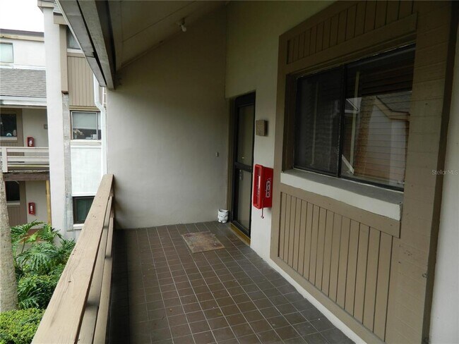 Building Photo - 266 Orienta Point St